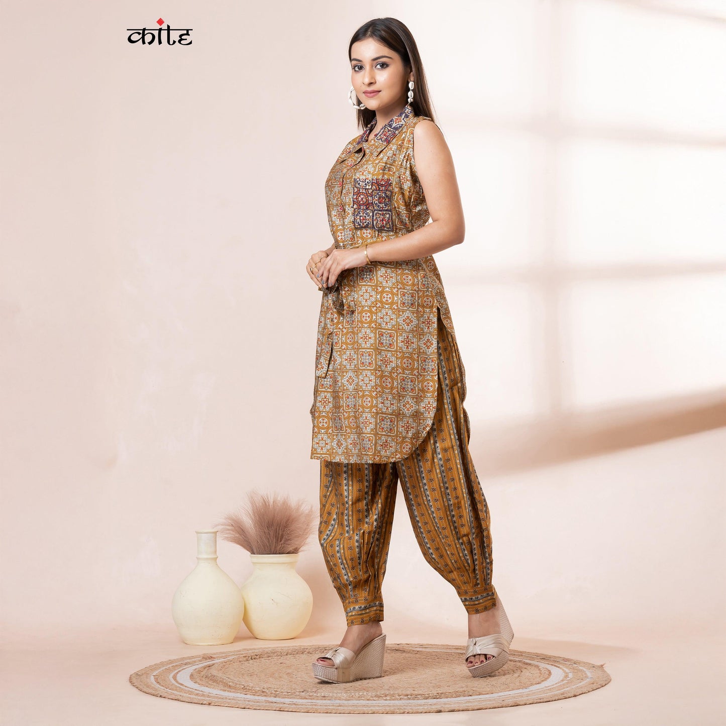 Maslin Silk Kurta with Afghani Pants