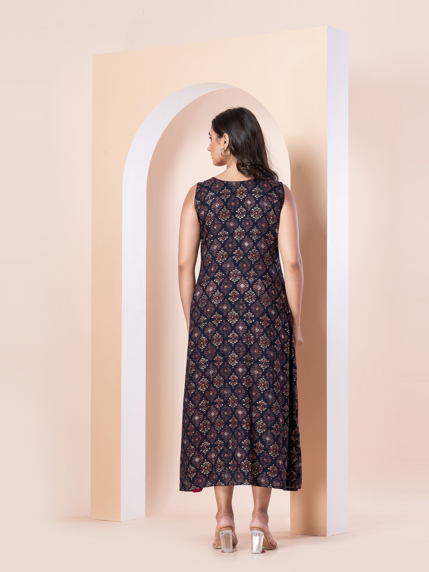 Kite styles Layered Sleeveless Kurti